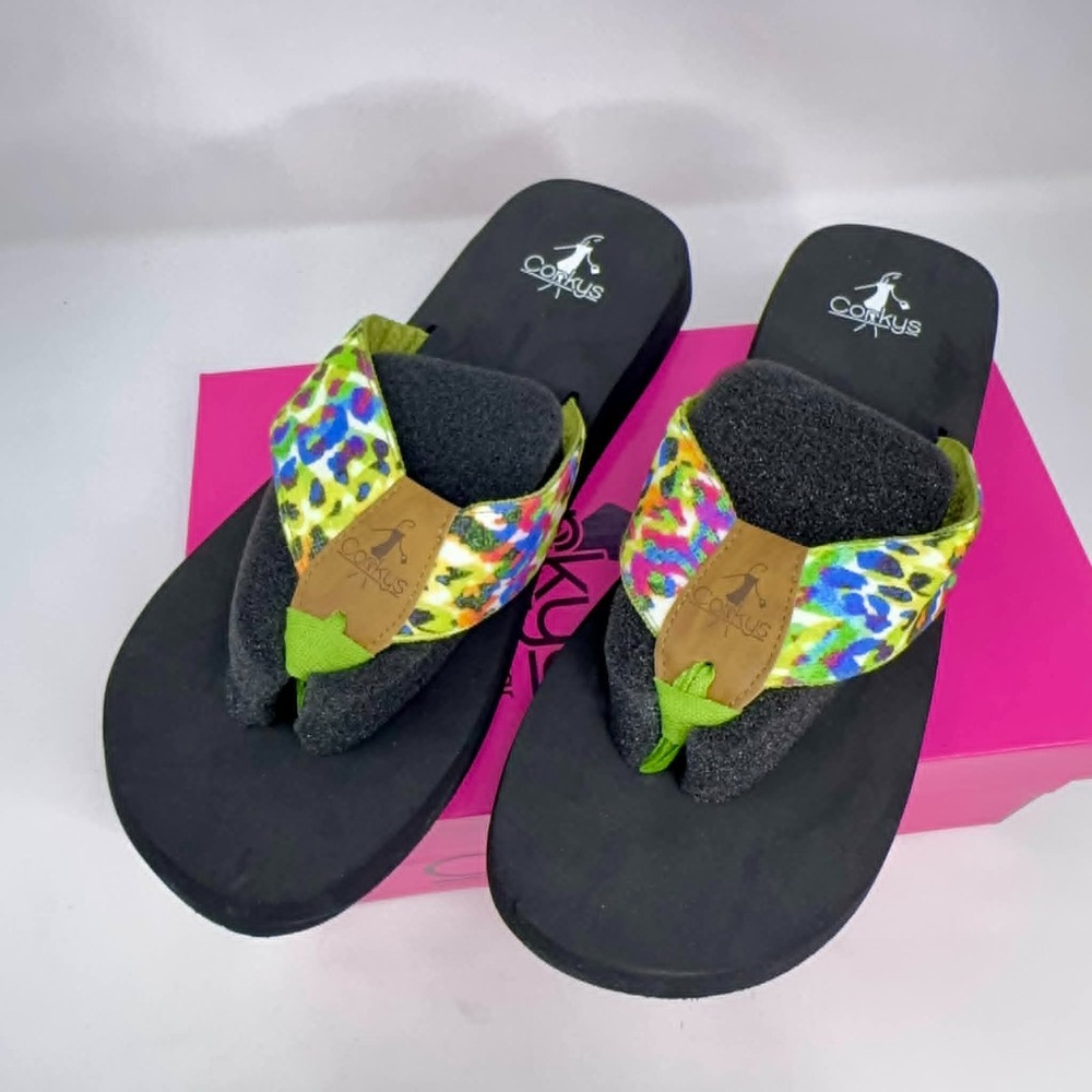 NEW Corkys Aquaholic Flip Flops Women's Size 10 Multi Leopard Slip On Beach Sun